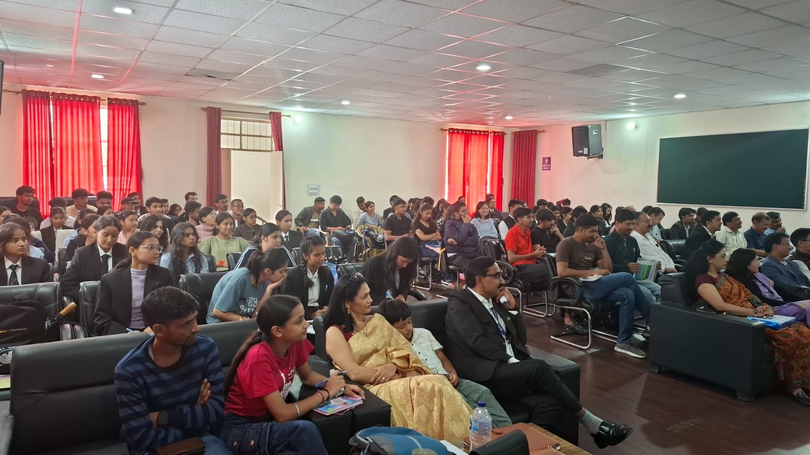 भादूविप्रा के क्षेत्रीय कार्यालय, दिल्ली द्वारा नैनीताल (उत्तराखंड) में उपभोक्ता आउटरीच कार्यक्रम